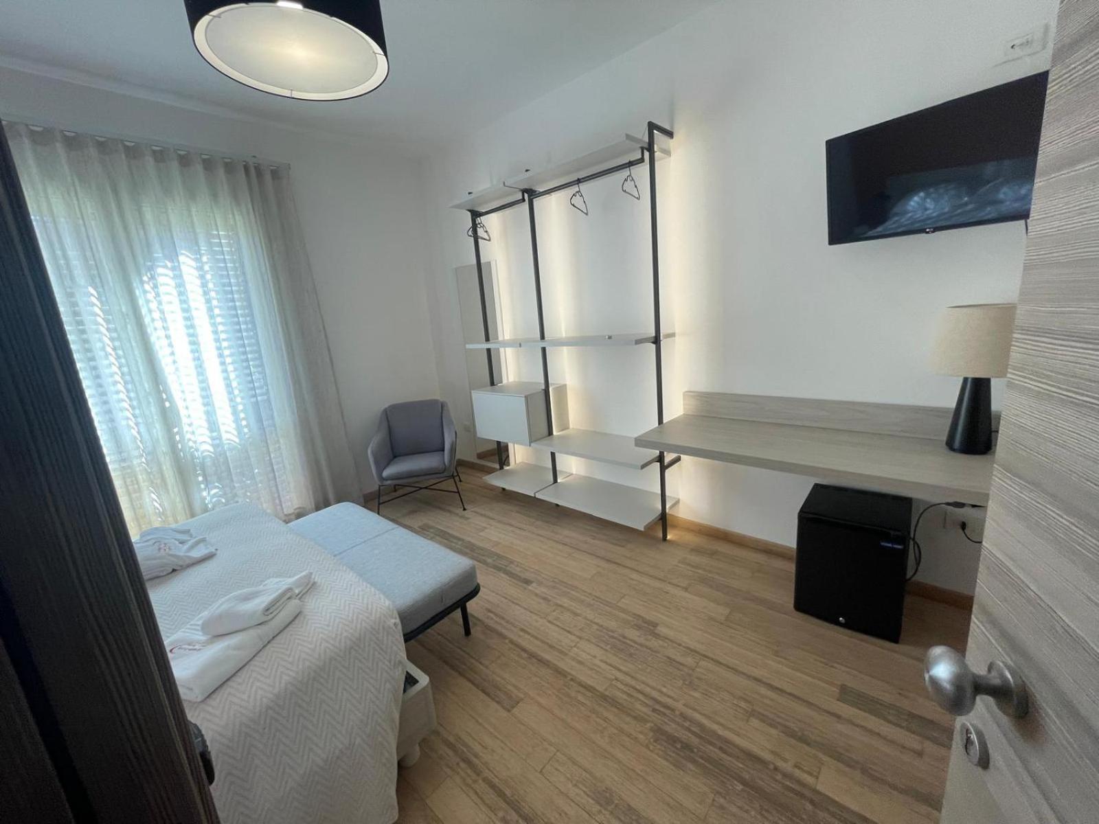 Albergo Perseo Portopalo Di Capo Passero Экстерьер фото