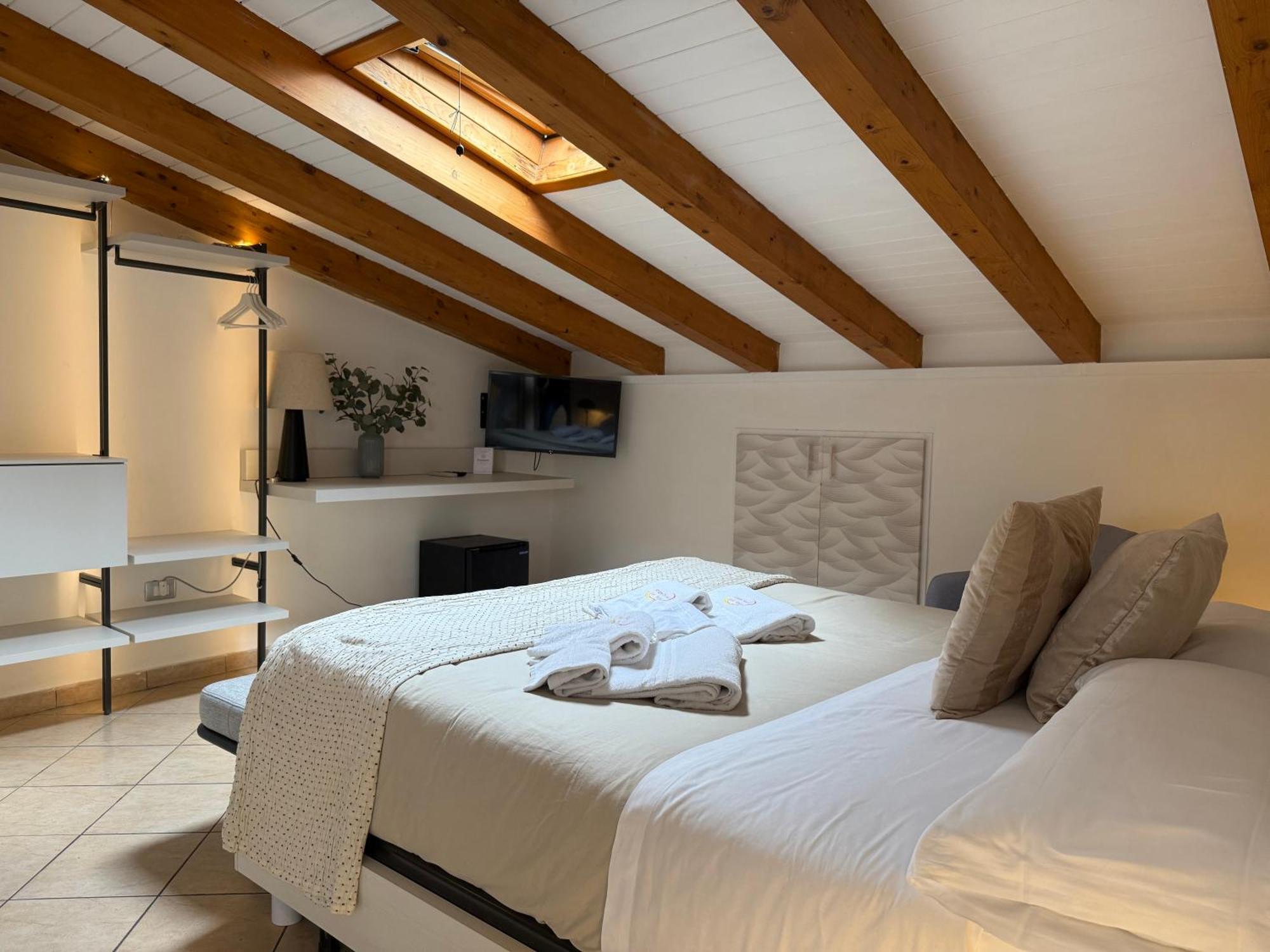 Albergo Perseo Portopalo Di Capo Passero Экстерьер фото