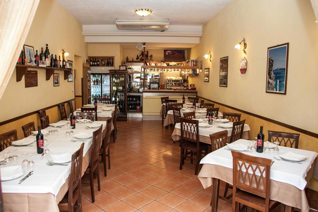 Albergo Perseo Portopalo Di Capo Passero Экстерьер фото